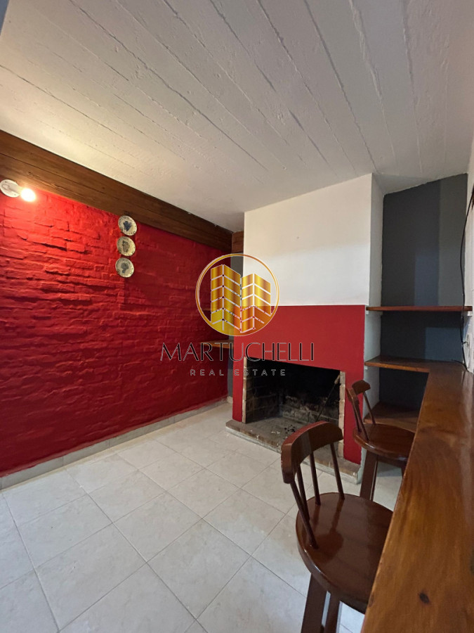 Casa ID.144 - Casa en venta en el centro de San Carlos - 3 dormitorios, parque y parrillero