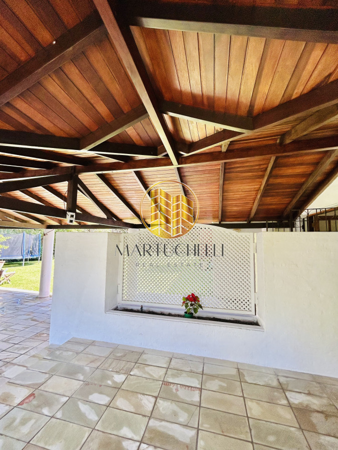 Casa ID.75 - Amplio Chalet en venta, ubicado en Punta del Este
