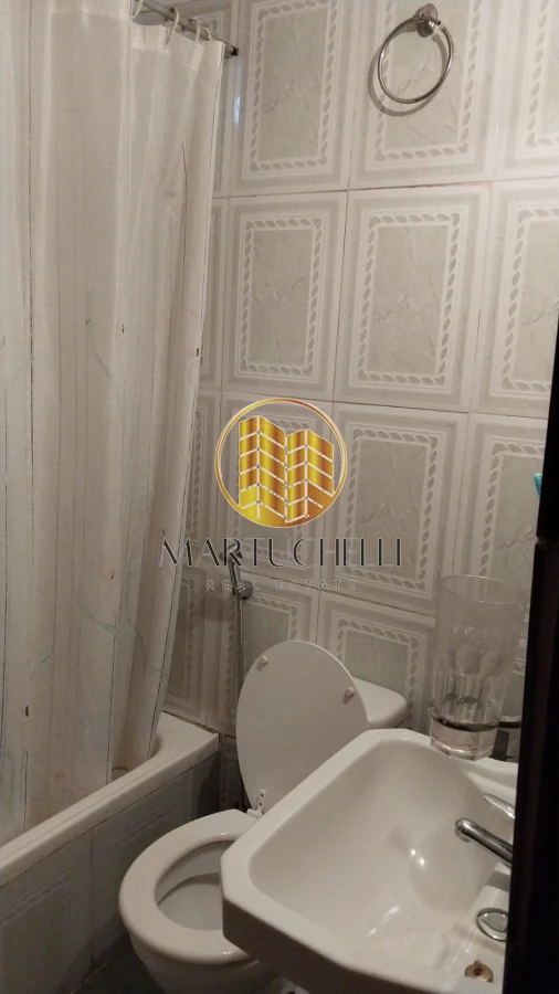 Casa ID.109 - Casa con Local Comercial en Venta, San Carlos