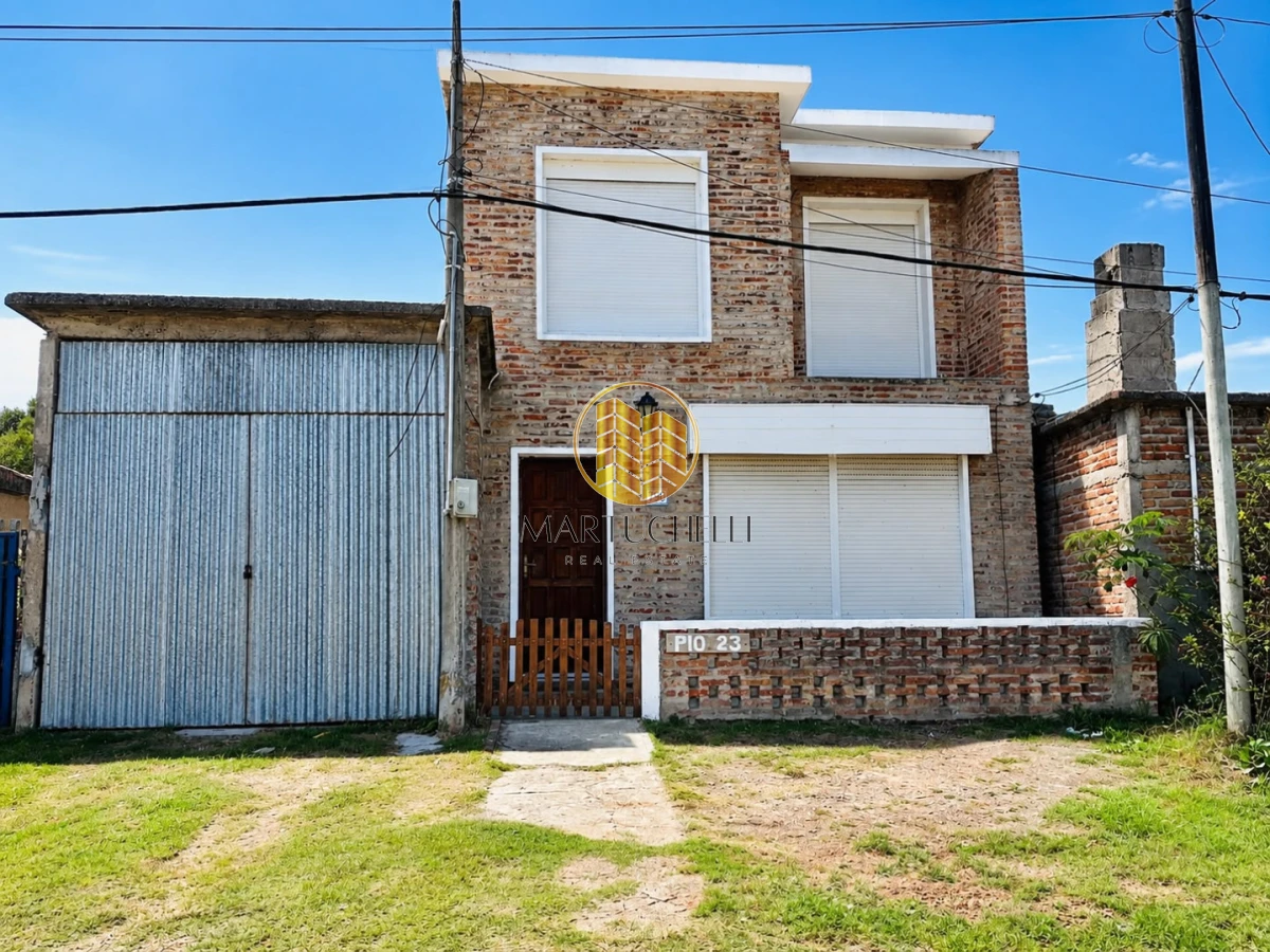 Casa ID.246 - Casa en Venta de 3 dormitorios y 2 baños, en San Carlos