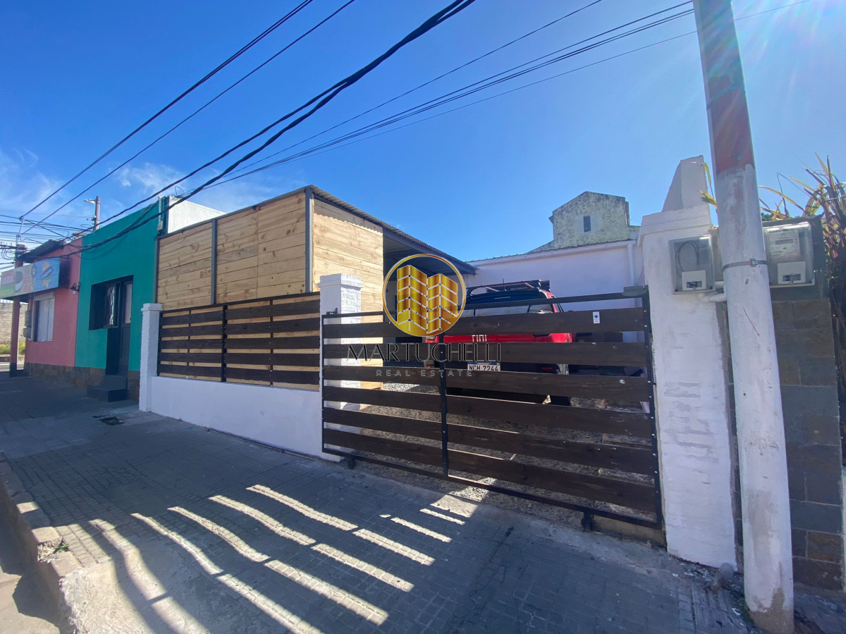 Casa ID.37 - Casa de 2 dormitorios en San Carlos, Venta