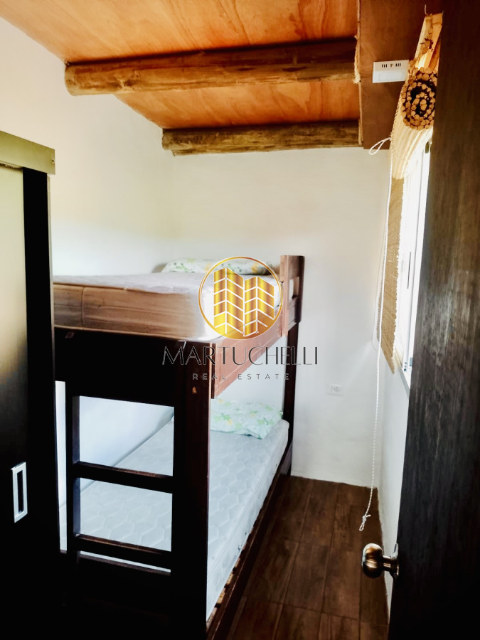 Chacra ID.41 - Chacra de 7 hectáreas con 2 casas, piscina, invernáculos en Venta