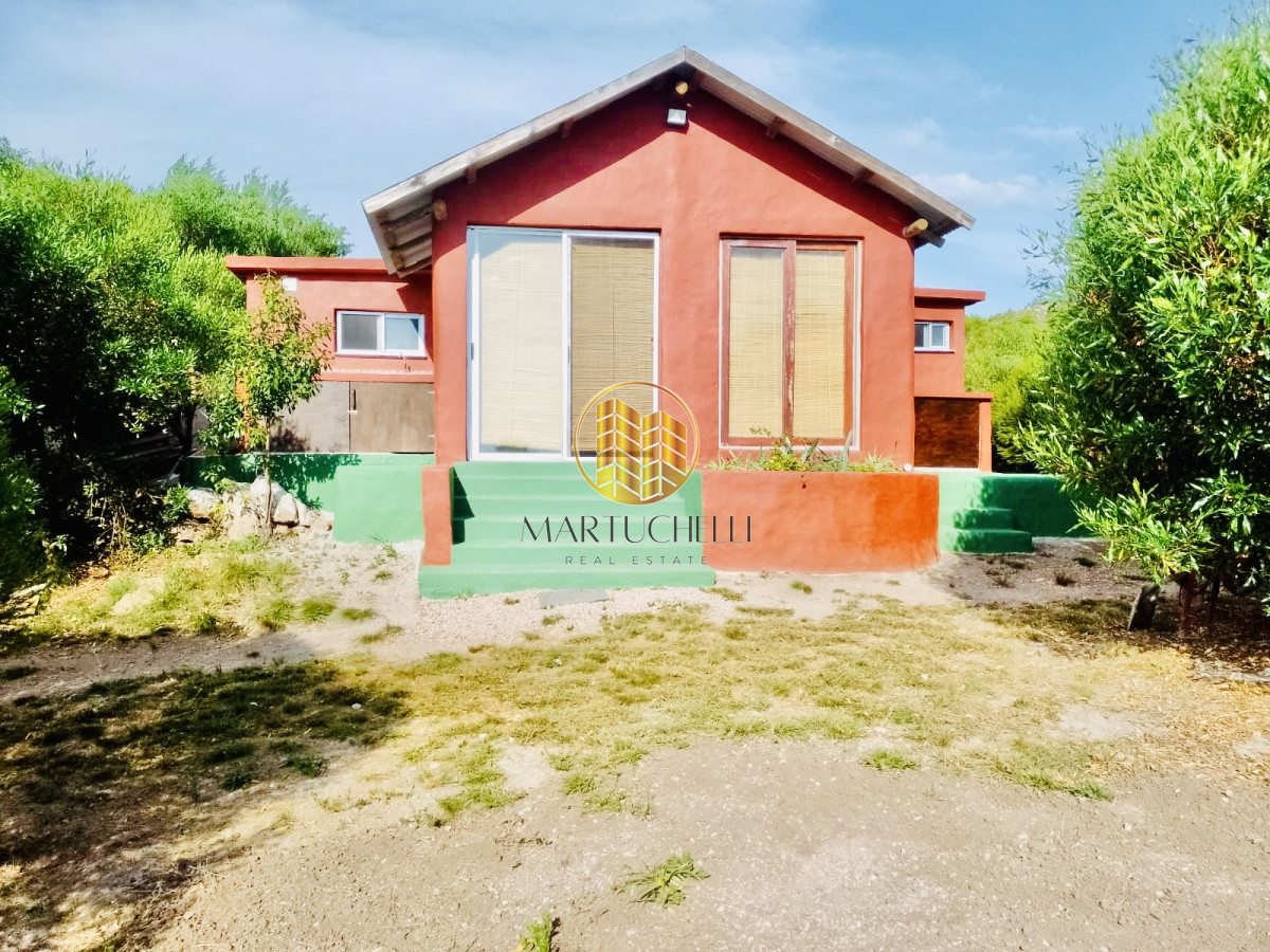 Chacra ID.41 - Chacra de 7 hectáreas con 2 casas, piscina, invernáculos en Venta