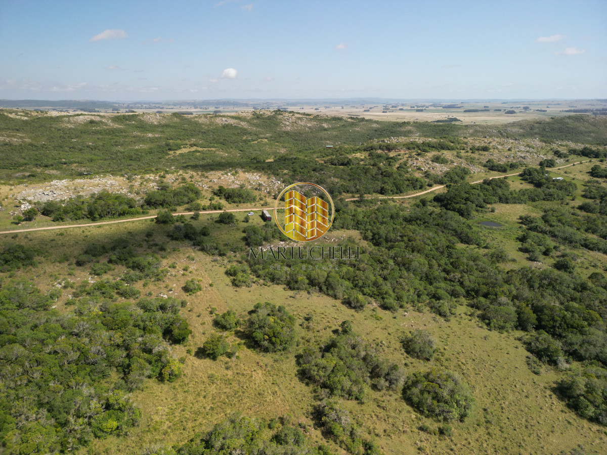 Chacra ID.55 - Chacra de 5ha en Venta, Sierra de Carapé, con Container, etc