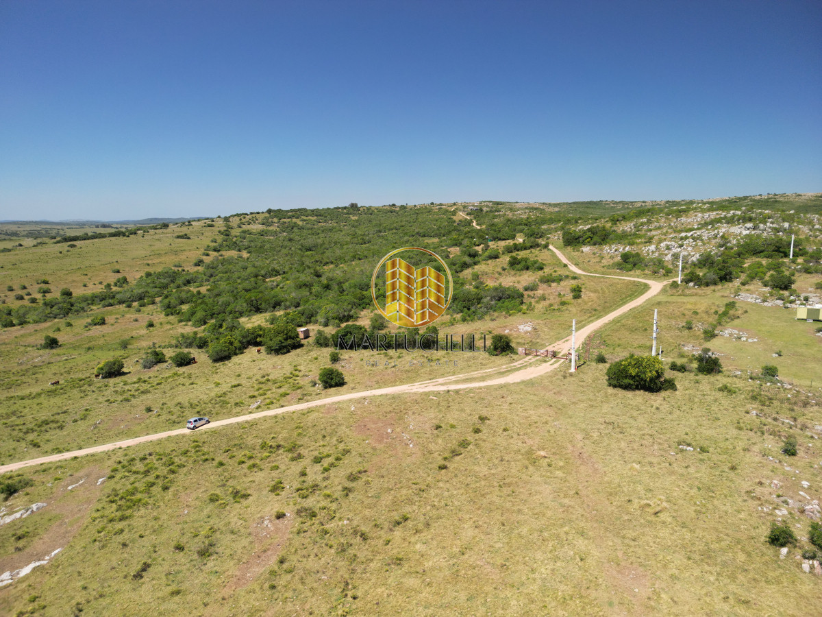 Chacra ID.55 - Chacra de 5ha en Venta, Sierra de Carapé, con Container, etc