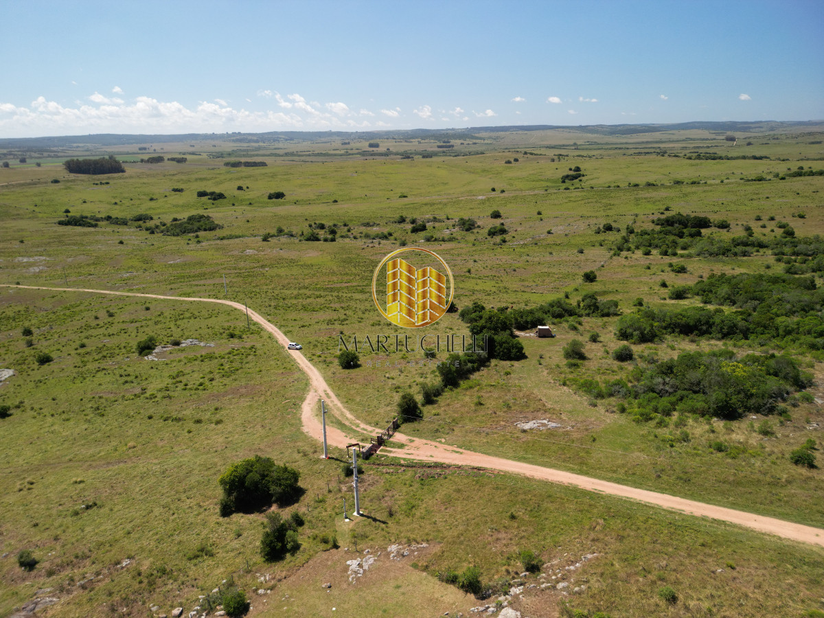 Chacra ID.55 - Chacra de 5ha en Venta, Sierra de Carapé, con Container, etc