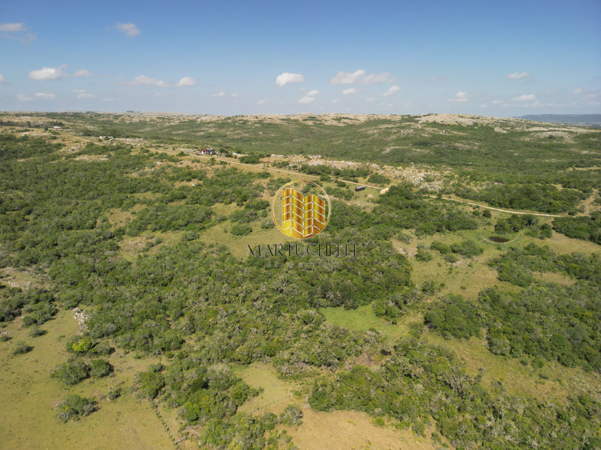 Chacra ID.55 - Chacra de 5ha en Venta, Sierra de Carapé, con Container, etc