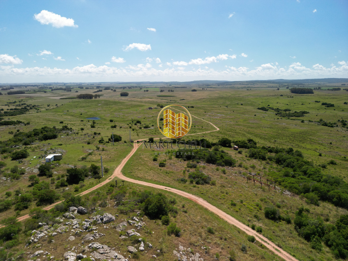 Chacra ID.55 - Chacra de 5ha en Venta, Sierra de Carapé, con Container, etc