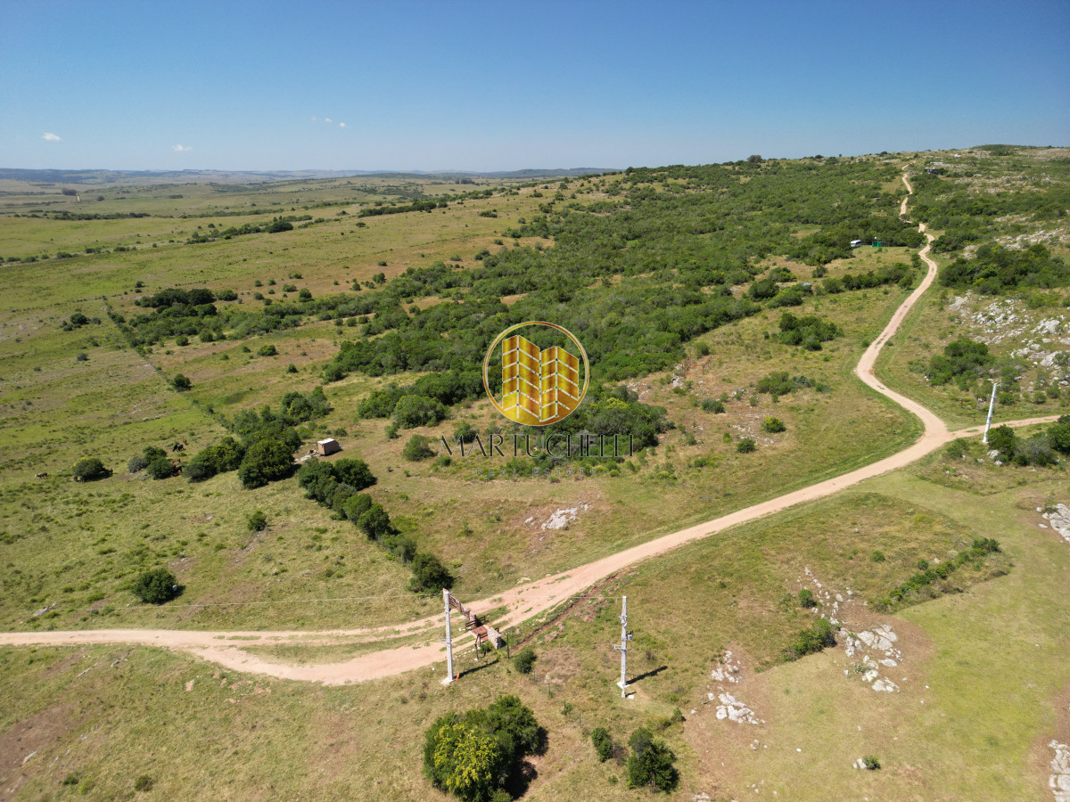 Chacra ID.55 - Chacra de 5ha en Venta, Sierra de Carapé, con Container, etc