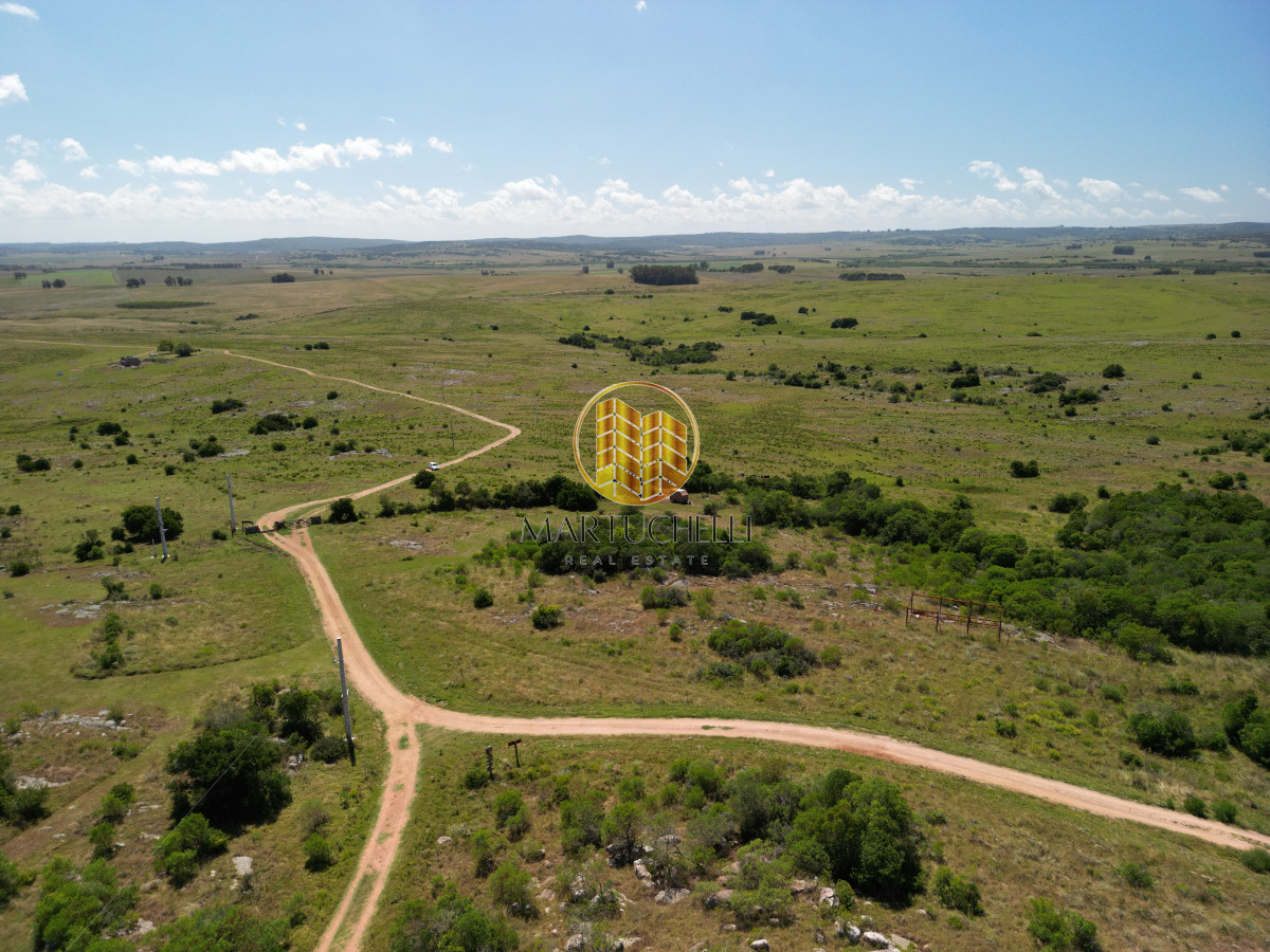 Chacra ID.55 - Chacra de 5ha en Venta, Sierra de Carapé, con Container, etc