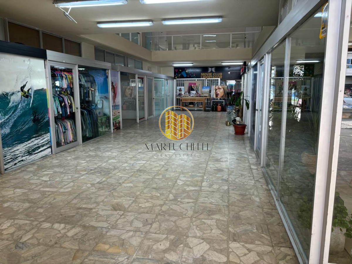 Local Comercial ID.107 - Alquiler Anual, Local Comercial en Punta del Este, Gorlero