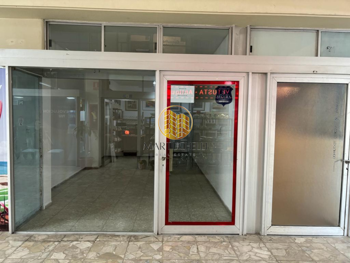 Local Comercial ID.107 - Alquiler Anual, Local Comercial en Punta del Este, Gorlero