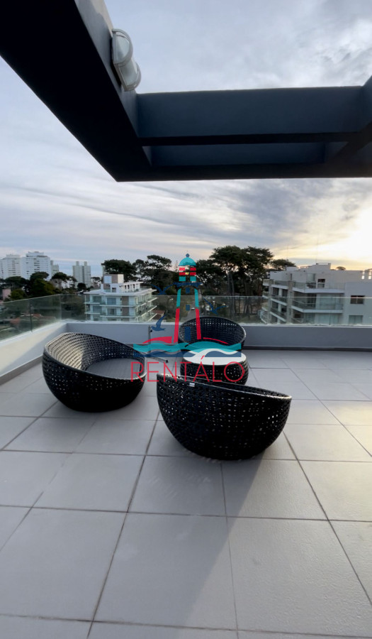 Apartamento ID.498 - Penthouse en venta en Punta del Este