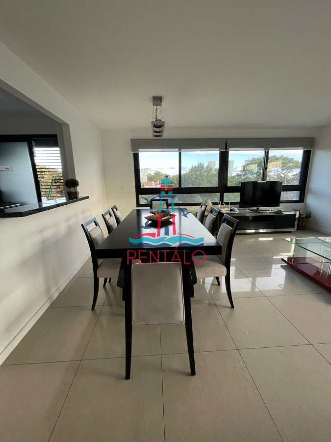Apartamento ID.498 - Penthouse en venta en Punta del Este