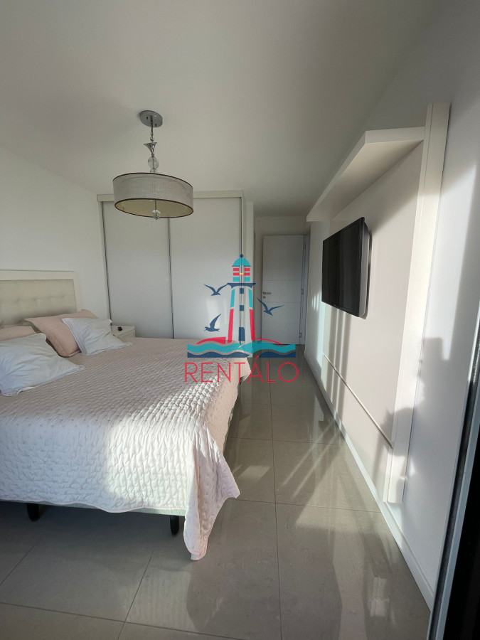Apartamento ID.498 - Penthouse en venta en Punta del Este