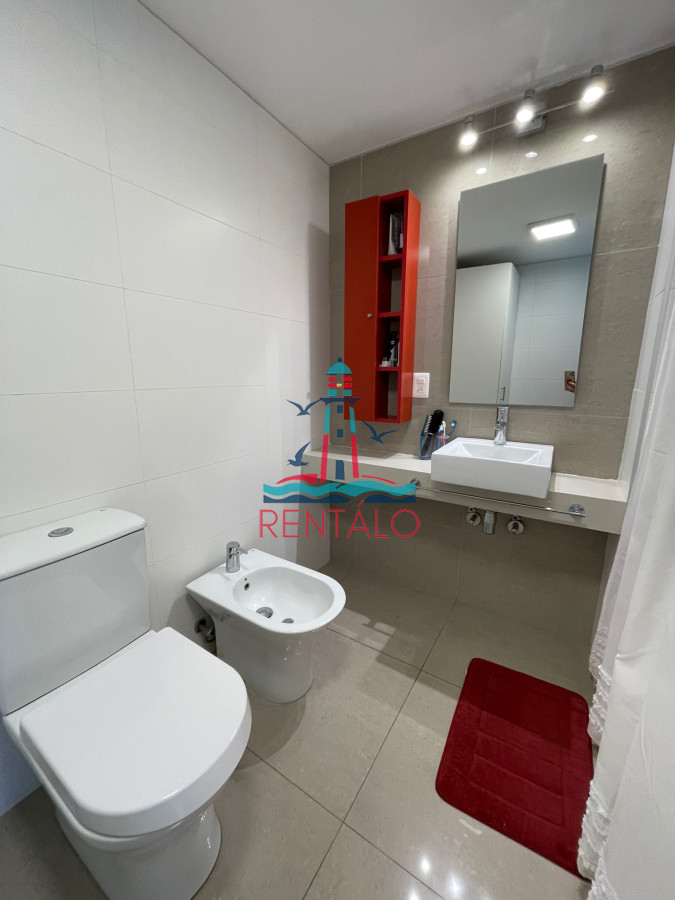 Apartamento ID.498 - Penthouse en venta en Punta del Este