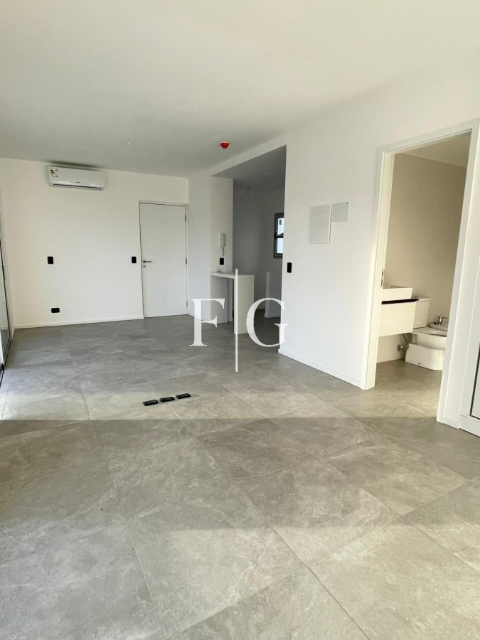 Apartamento ID.952 - MONOAMBIENTE EN VENTA Y ALQUILER ANUAL PUNTA DEL ESTE
