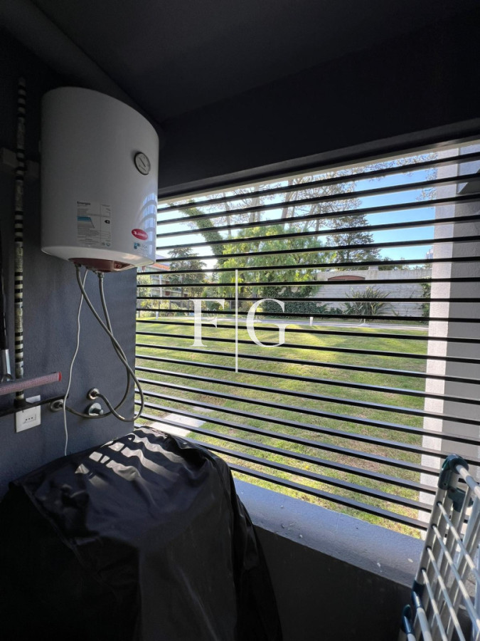 Apartamento ID.964 - VENTA CONFORTABLE APARTAMENTO EN PLANTA BAJA ZONA RESIDENCIAL 2 DORMITORIOS A PASOS DEL MAR