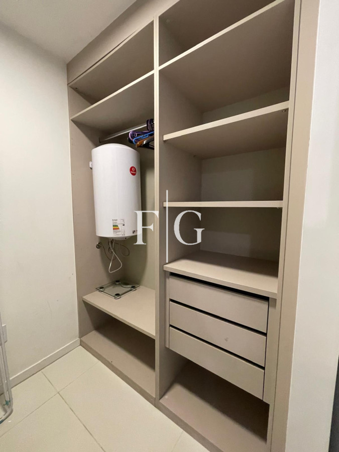 Apartamento ID.918 - Oportunidad apartamento 2 dormitorios, a pasos del mar playa Mansa y Brava