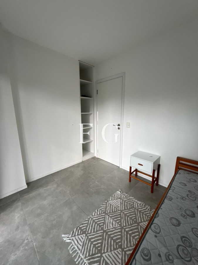 Apartamento ID.969 - ALQUILER ANUAL EN PUNTA DEL ESTE SIN MUEBLES