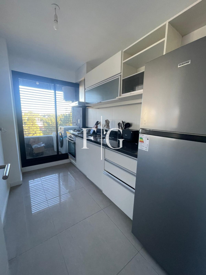 Apartamento ID.933 - HERMOSO PENT HOUSE EN ALQUILER ANUAL EN PUNTA DEL ESTE