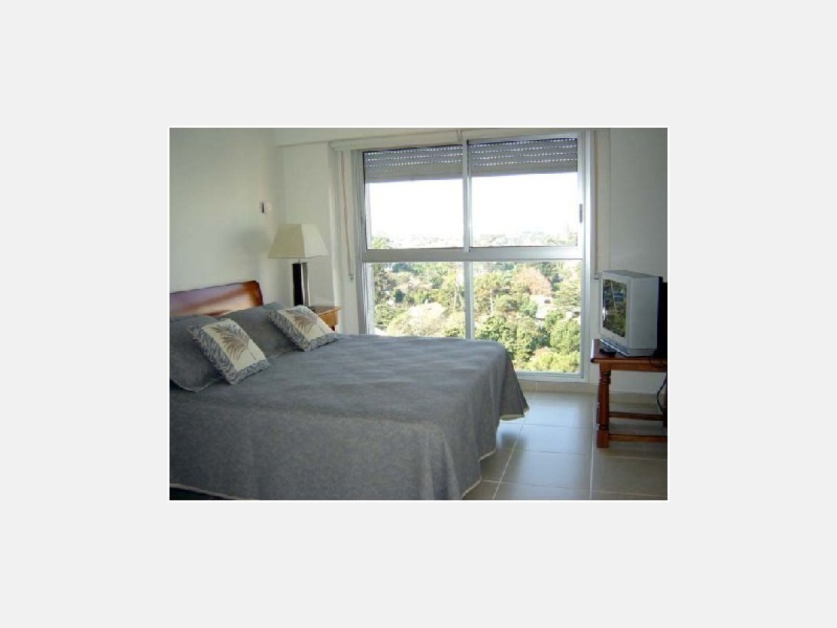 Apartamento ID.857 - Departamento, Venta , Alquiler ,Mansa,Punta del Este