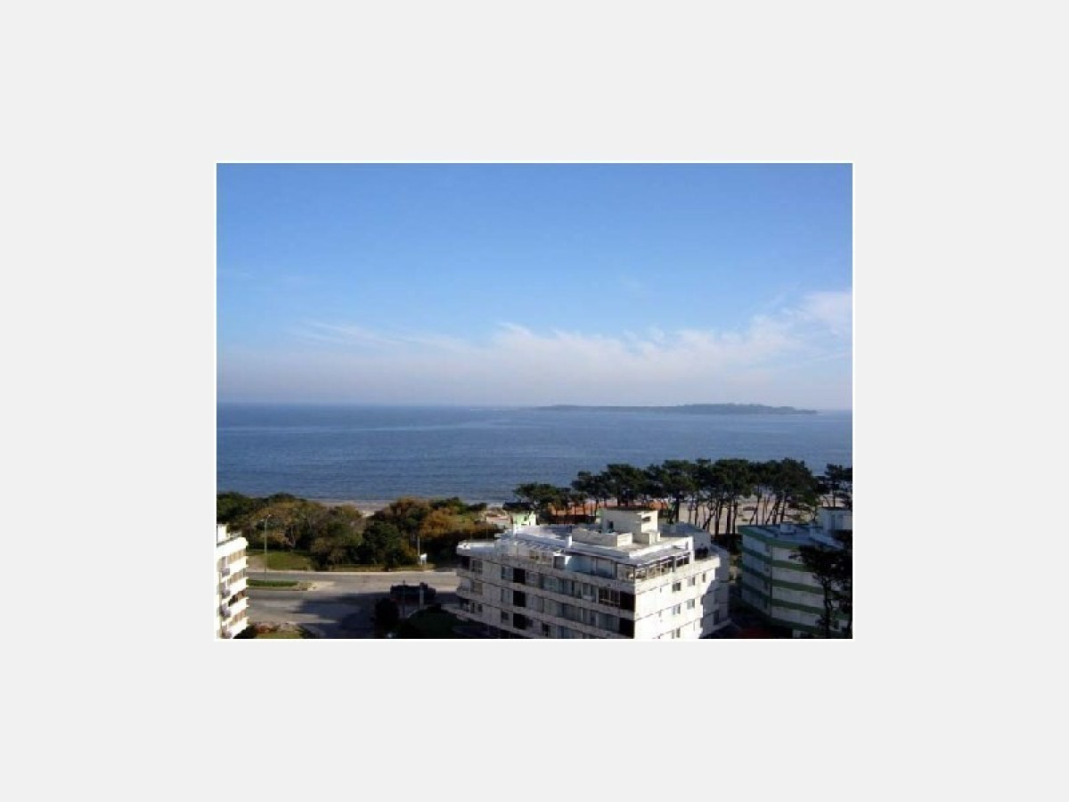 Apartamento ID.857 - Departamento, Venta , Alquiler ,Mansa,Punta del Este