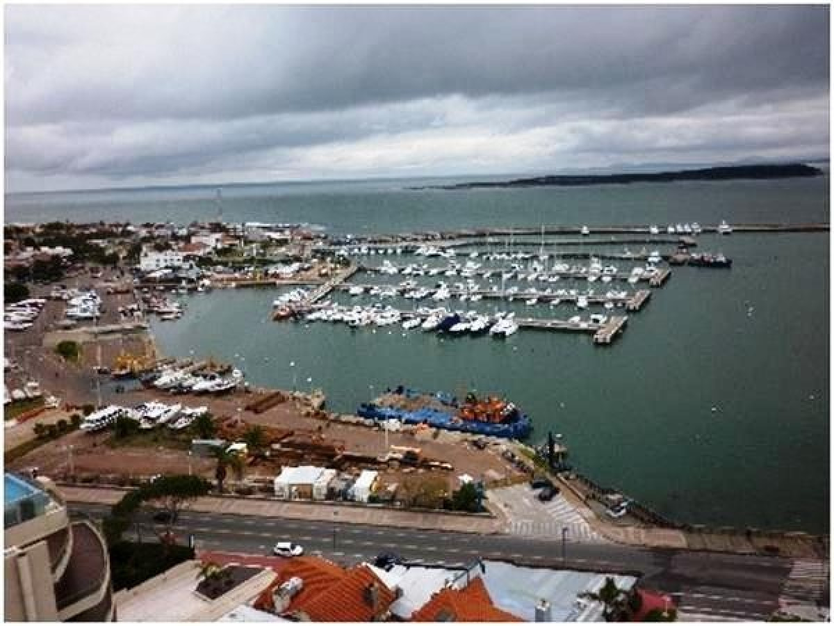 Apartamento ID.870 - Departamento, Venta , Alquiler ,Peninsula,Punta del Este
