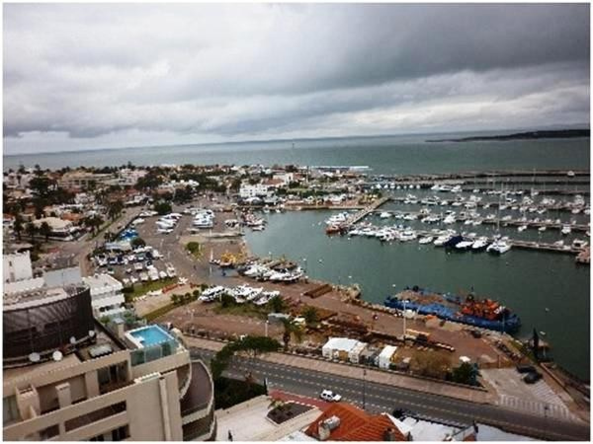 Apartamento ID.870 - Departamento, Venta , Alquiler ,Peninsula,Punta del Este