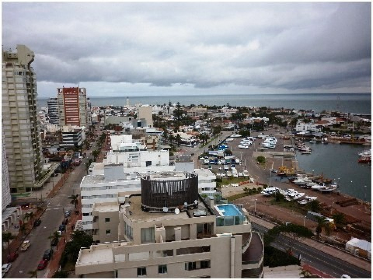 Apartamento ID.870 - Departamento, Venta , Alquiler ,Peninsula,Punta del Este