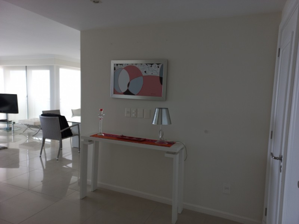 Apartamento ID.875 - Departamento, Venta ,Brava,Punta del Este