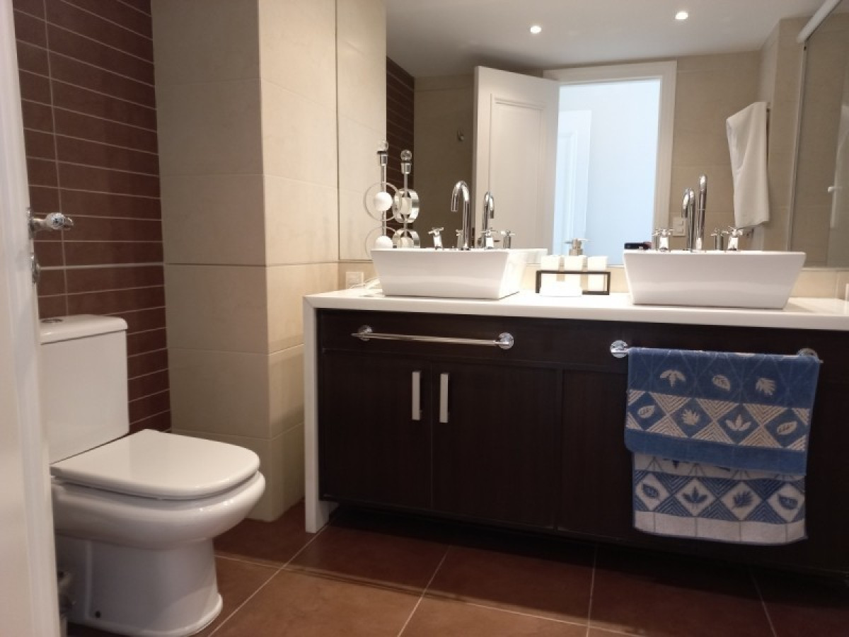 Apartamento ID.875 - Departamento, Venta ,Brava,Punta del Este
