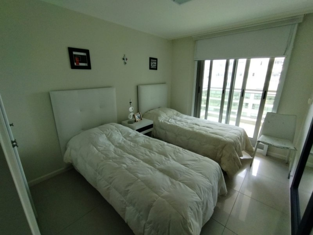 Apartamento ID.875 - Departamento, Venta ,Brava,Punta del Este