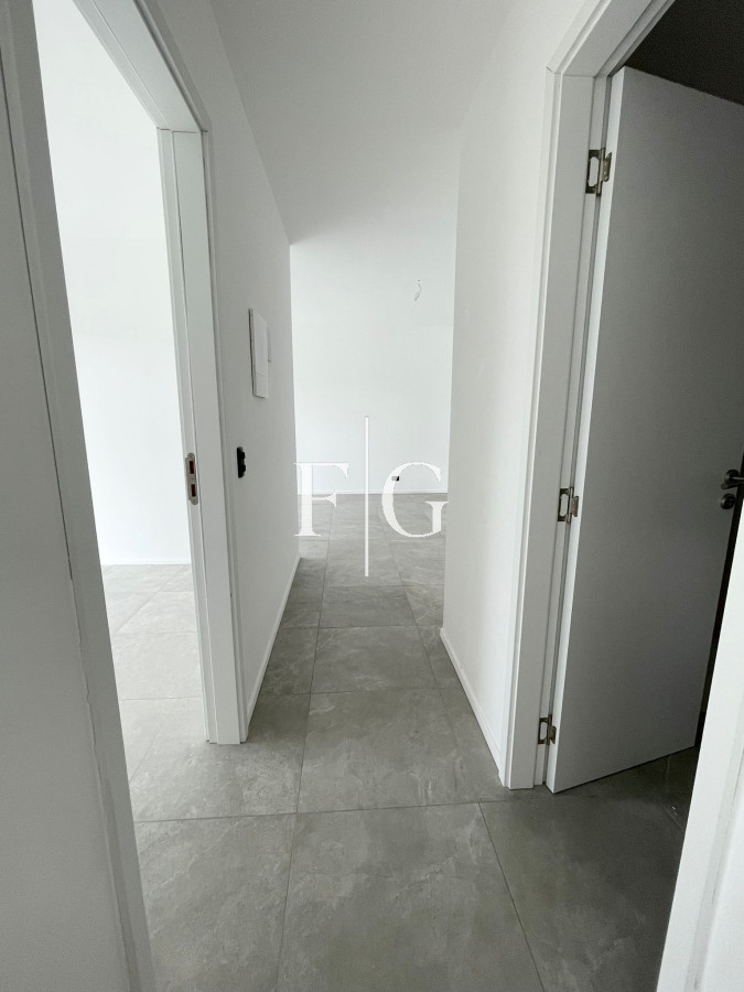 Apartamento ID.950 - ALQUILER ANUAL SIN MUEBLES EN PUNTA DEL ESTE CON O SIN MUEBLES