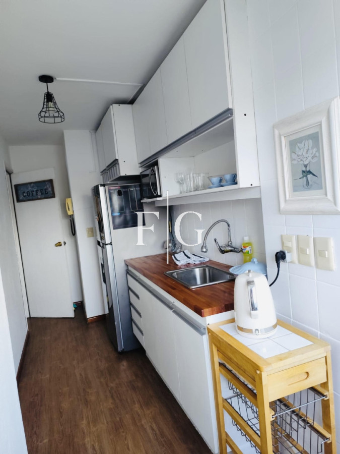 Apartamento ID.956 - Apto 2 dormitorios 2 baños, amplia terraza, garaje, excelente ubicación