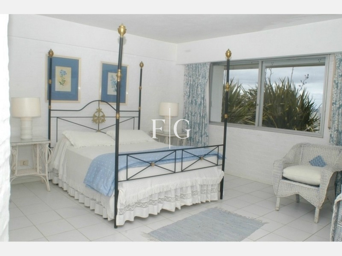 Casa ID.13 - Casa en Maldonado, Jardi­n Pinares