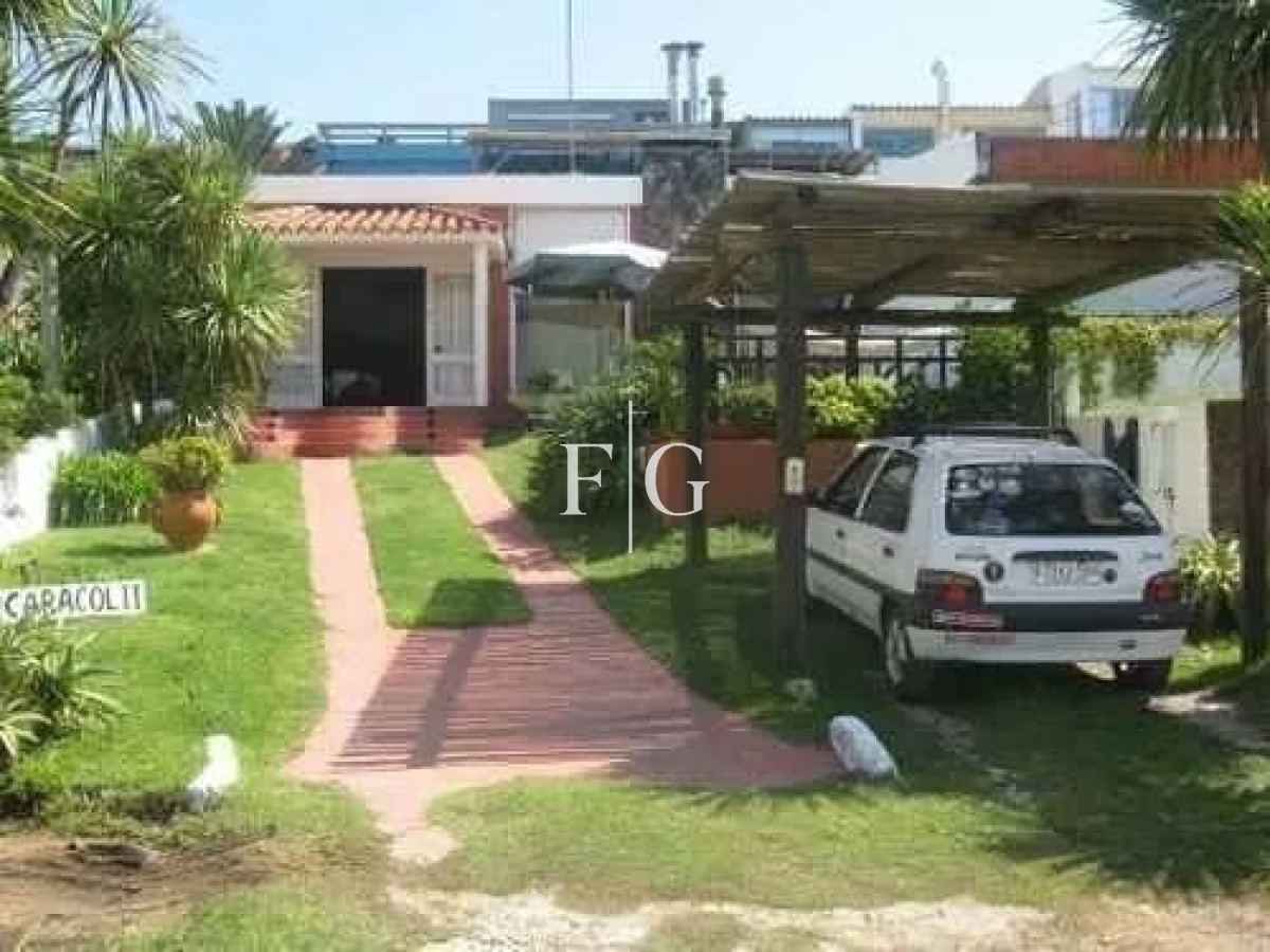 Casa ID.398 - Casa en La Barra, La Barra