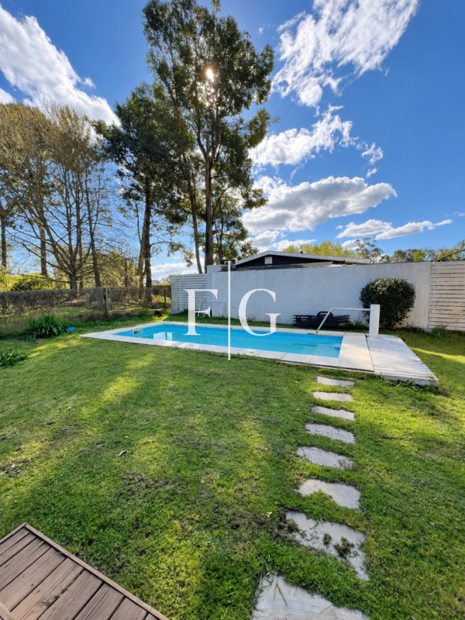 Casa ID.974 - CONFORTABLE CASA EN ZONA MARLY IDEAL PARA PASAR TUS VACACIONES
