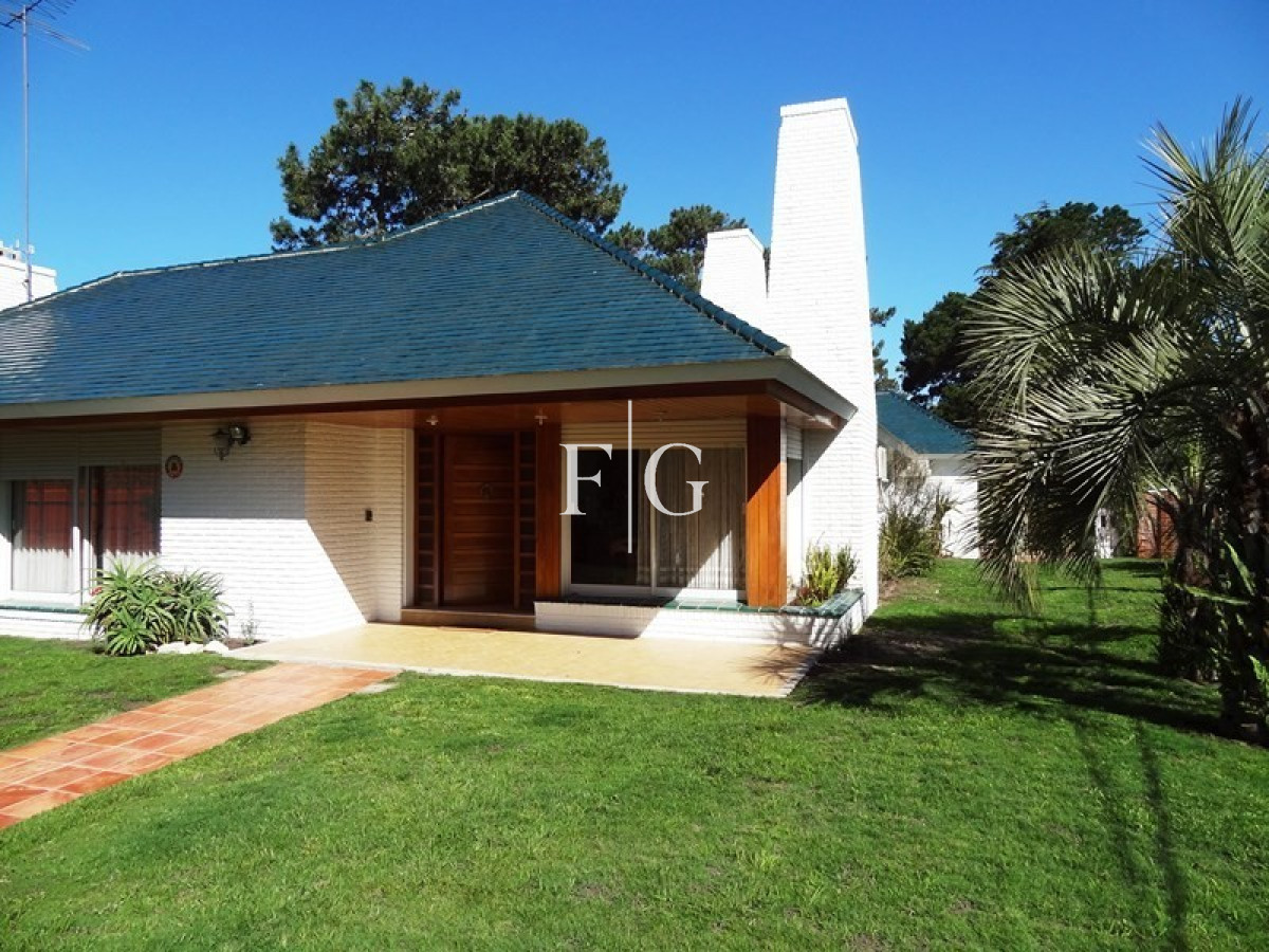 Casa ID.877 - Casa en Punta del Este, Mansa
