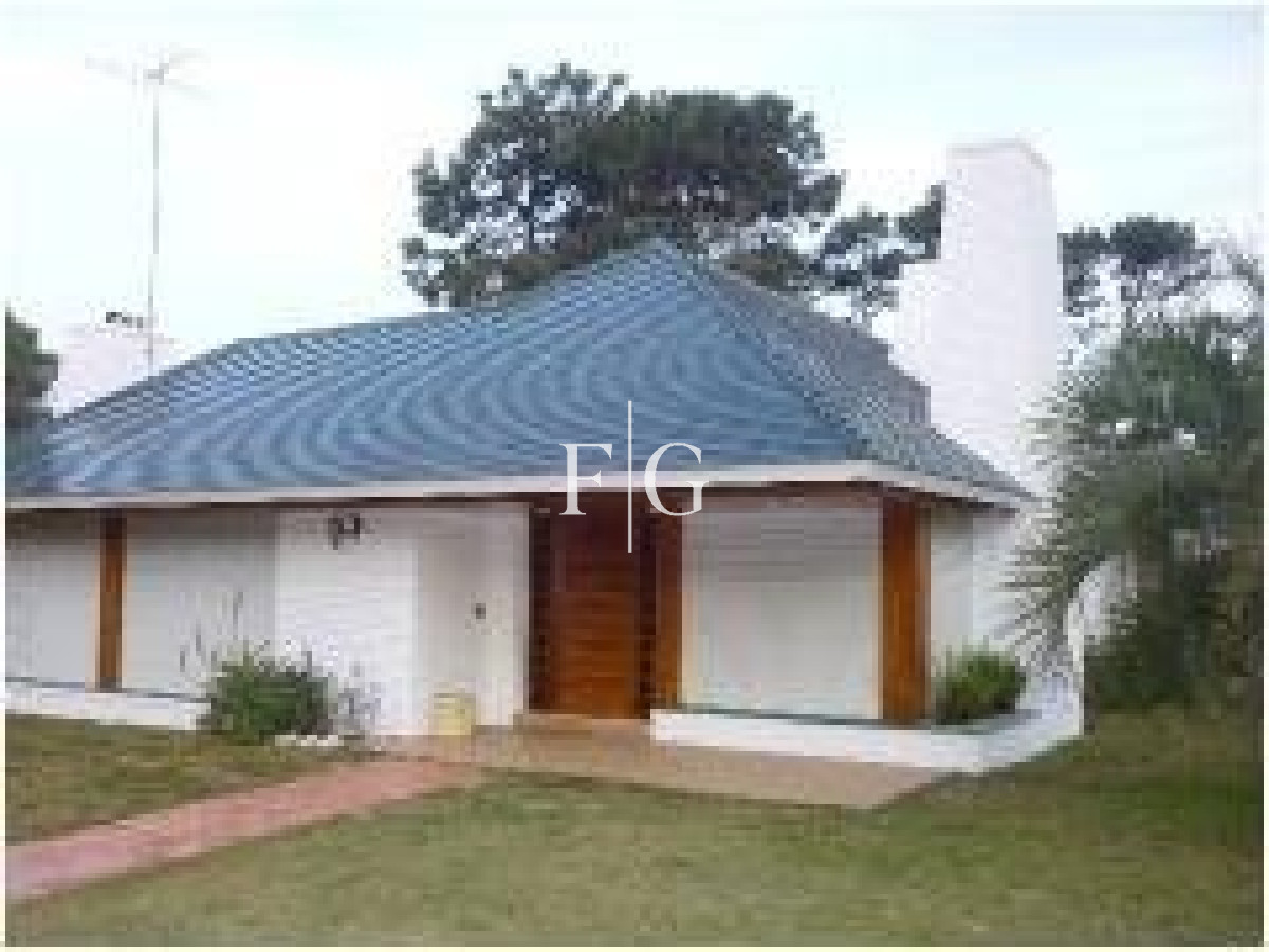 Casa ID.877 - Casa en Punta del Este, Mansa