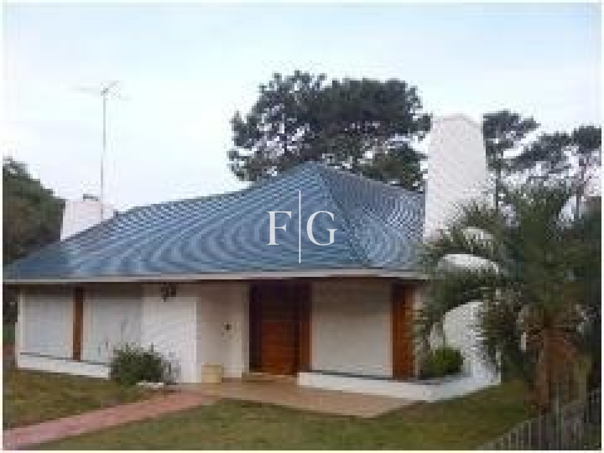 Casa ID.877 - Casa en Punta del Este, Mansa