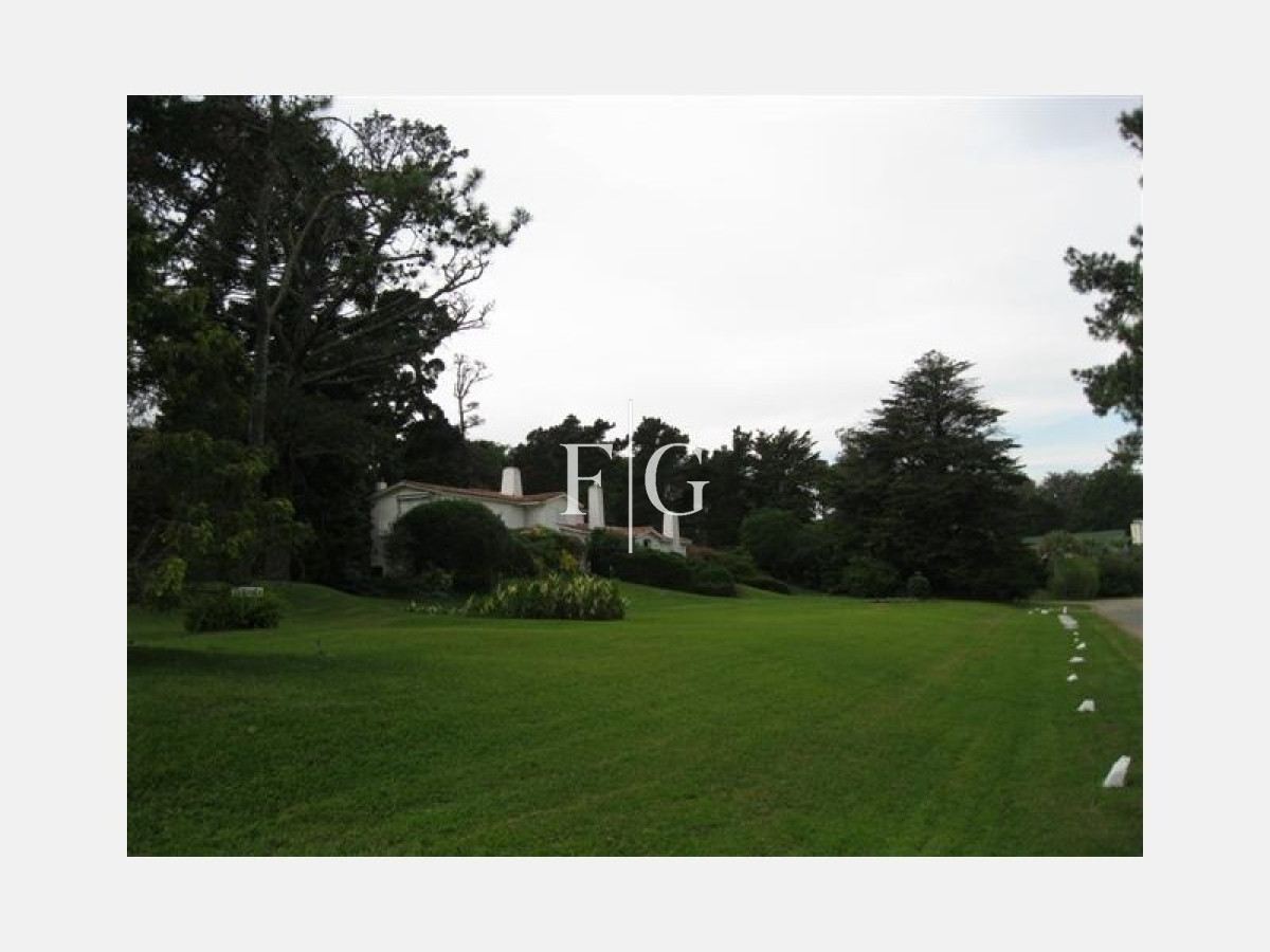 Casa ID.883 - Casa en Punta del Este, Lugano