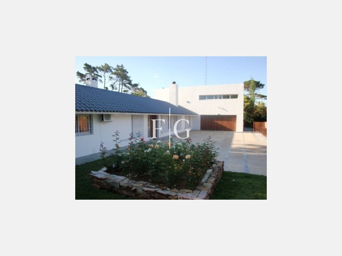 Casa ID.889 - Casa en Punta del Este, Península