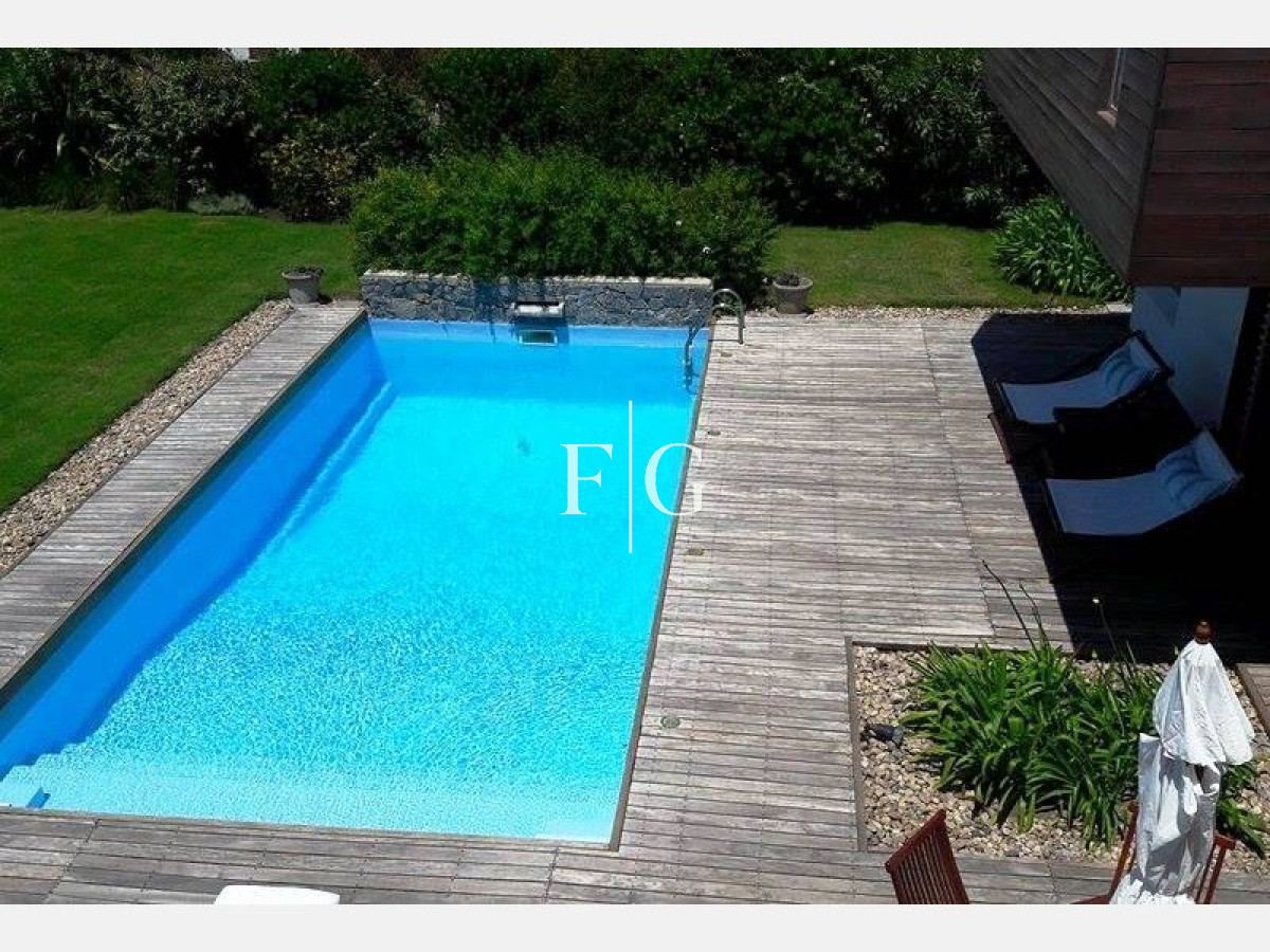 Casa ID.892 - Casa, Venta , Alquiler ,Rincón del Indio,Punta del Este