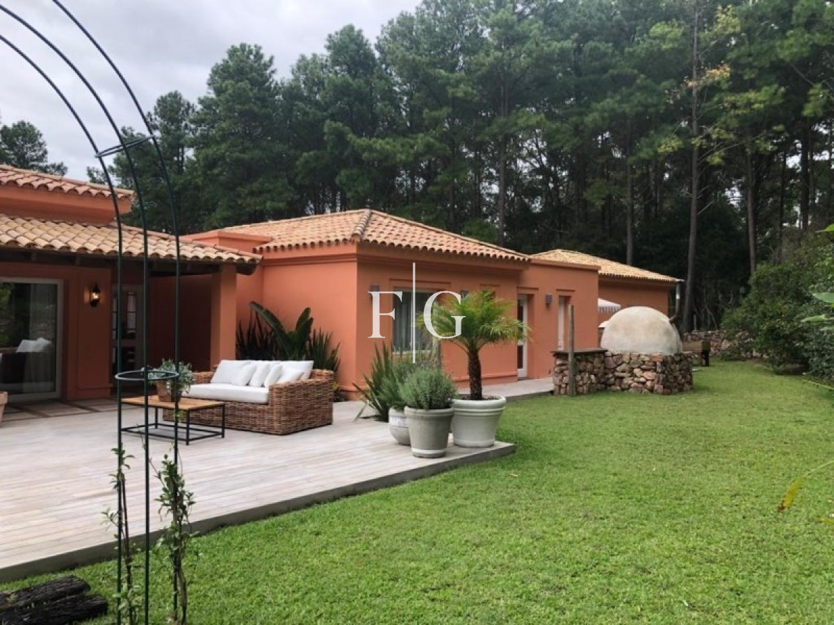 Casa ID.896 - Casa, Venta, Punta del Este.