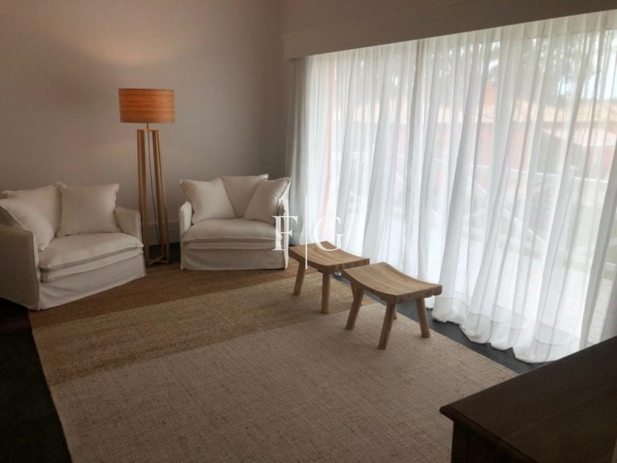 Casa ID.896 - Casa, Venta, Punta del Este.