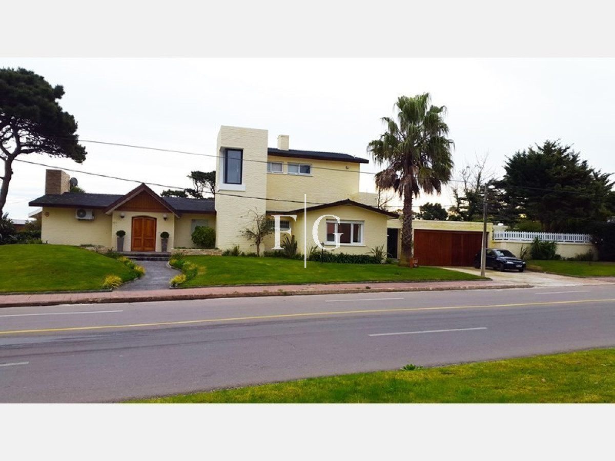 Casa ID.903 - Casa en Punta del Este, Mansa