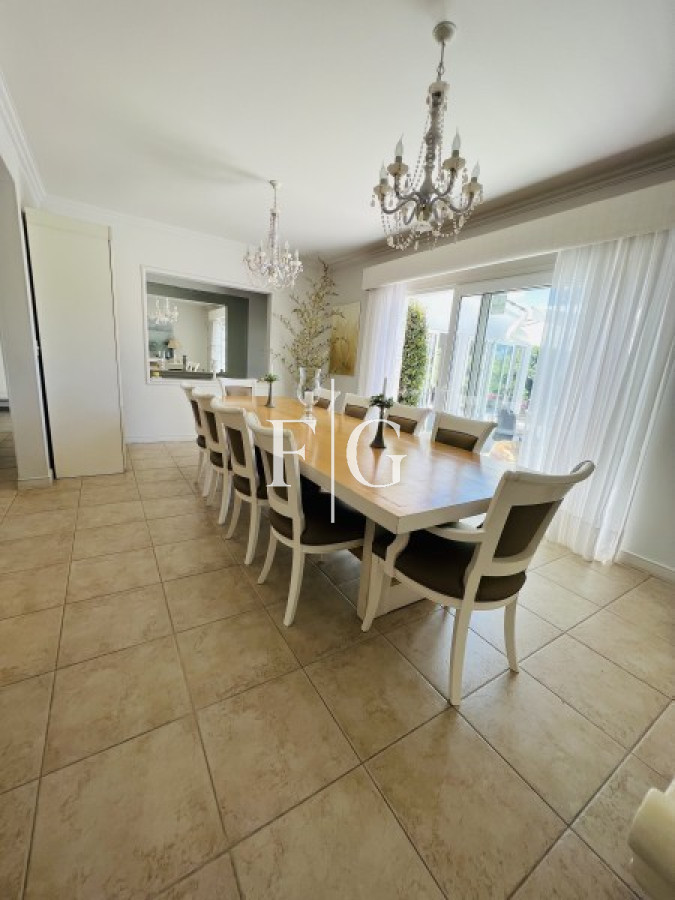 Casa ID.907 - Casa, Venta ,Rincón del Indio,Punta del Este