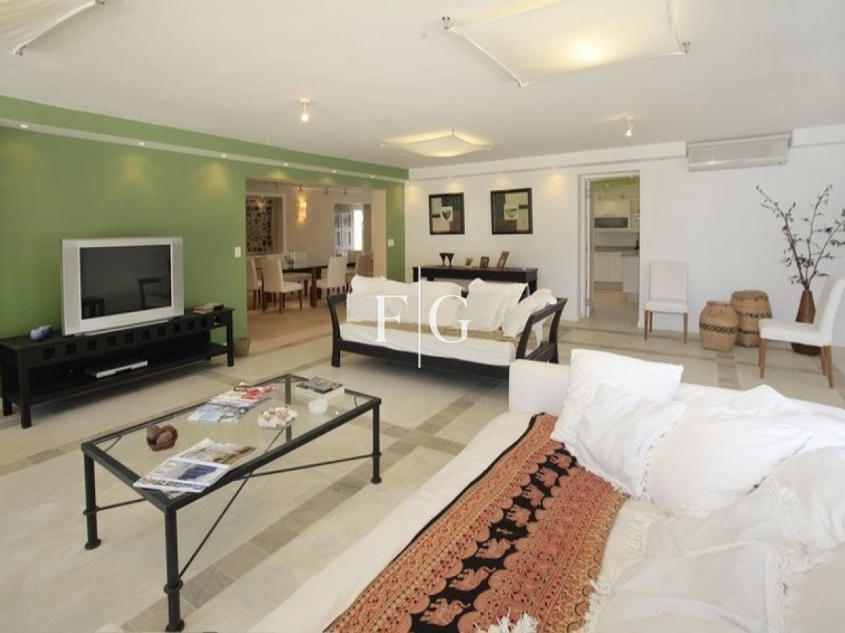 Casa ID.908 - Casa en Punta del Este, Brava