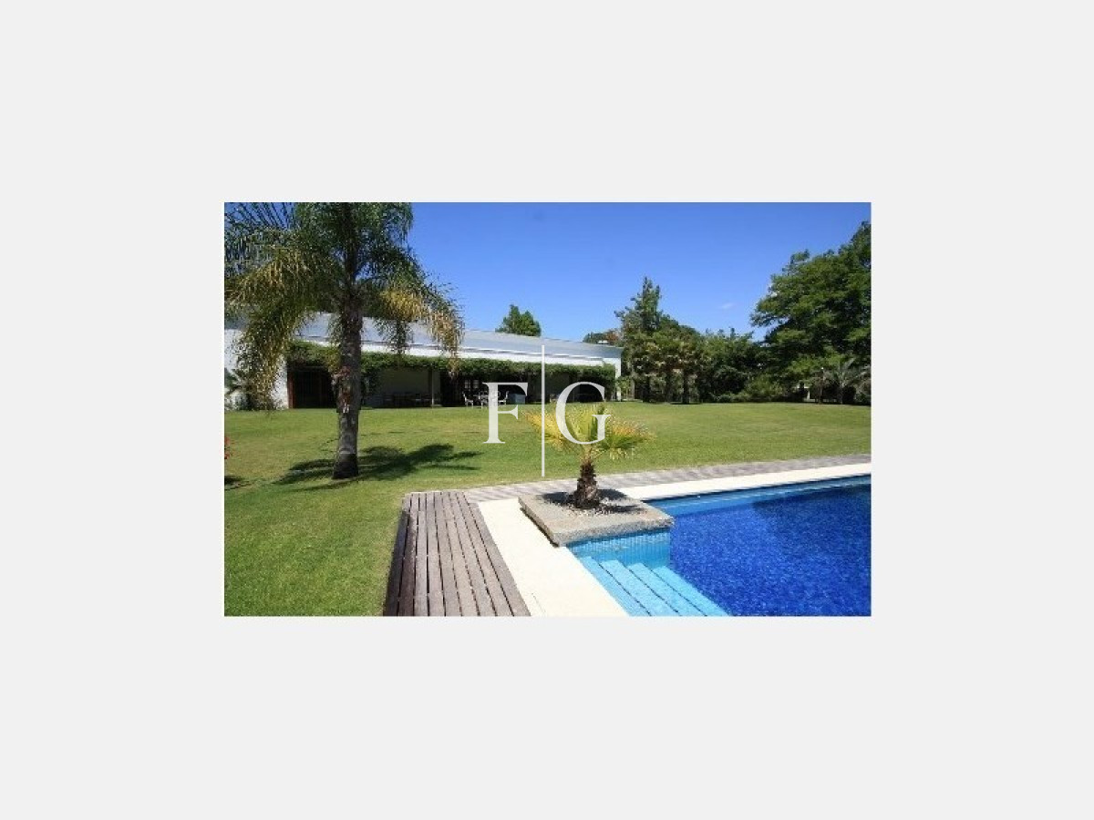 Casa ID.909 - Casa, Venta , Alquiler ,Rincón del Indio,Punta del Este